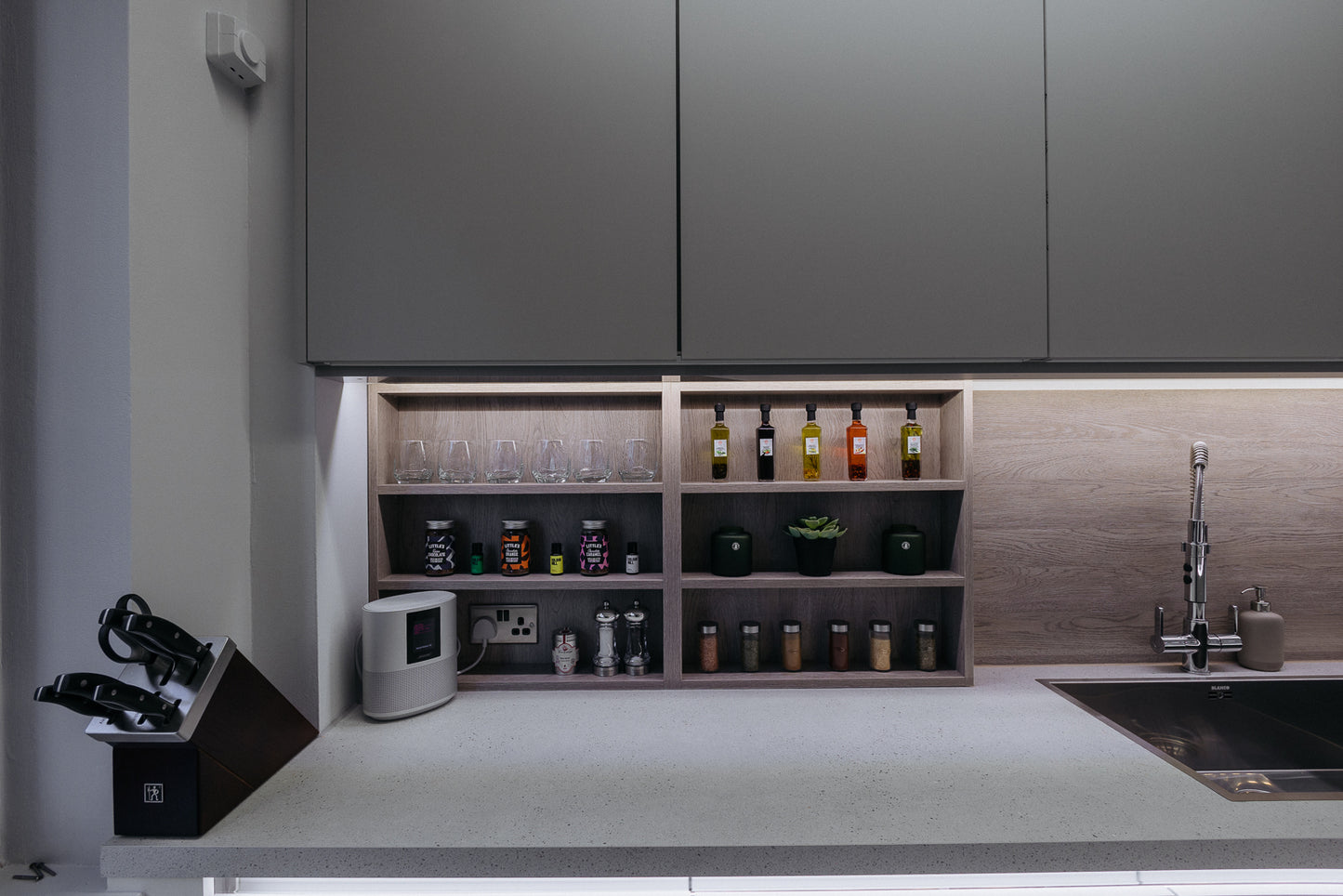kitchen for photoshoot, close up