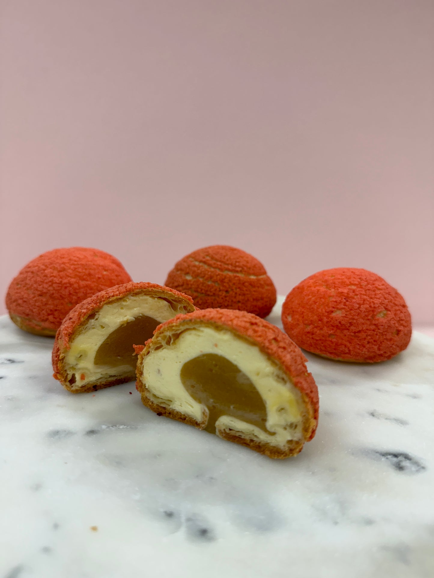Vanilla Mango Choux