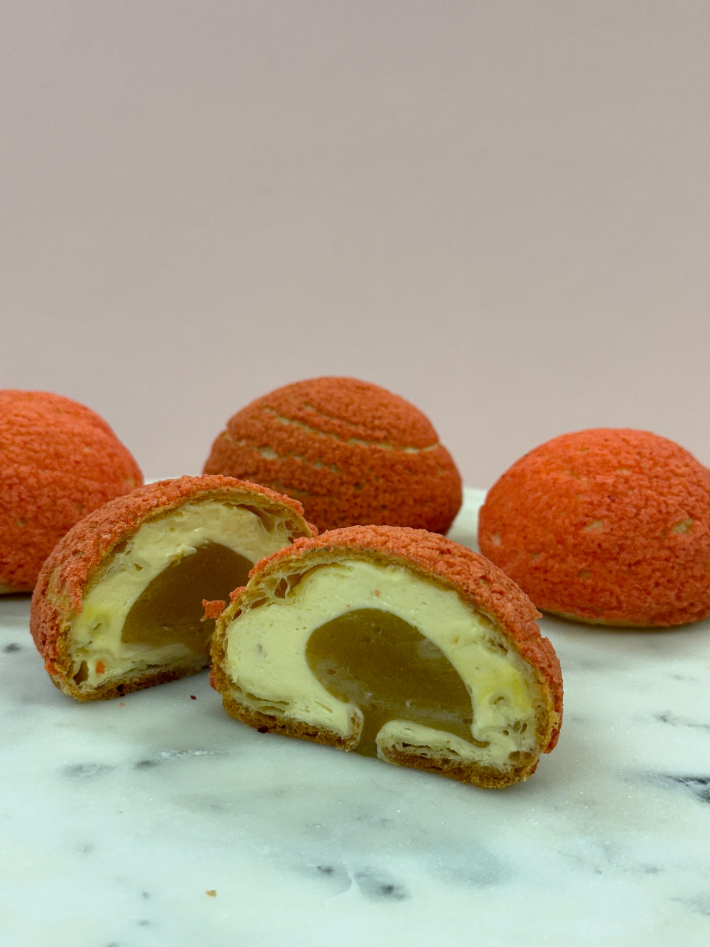Vanilla Mango Choux