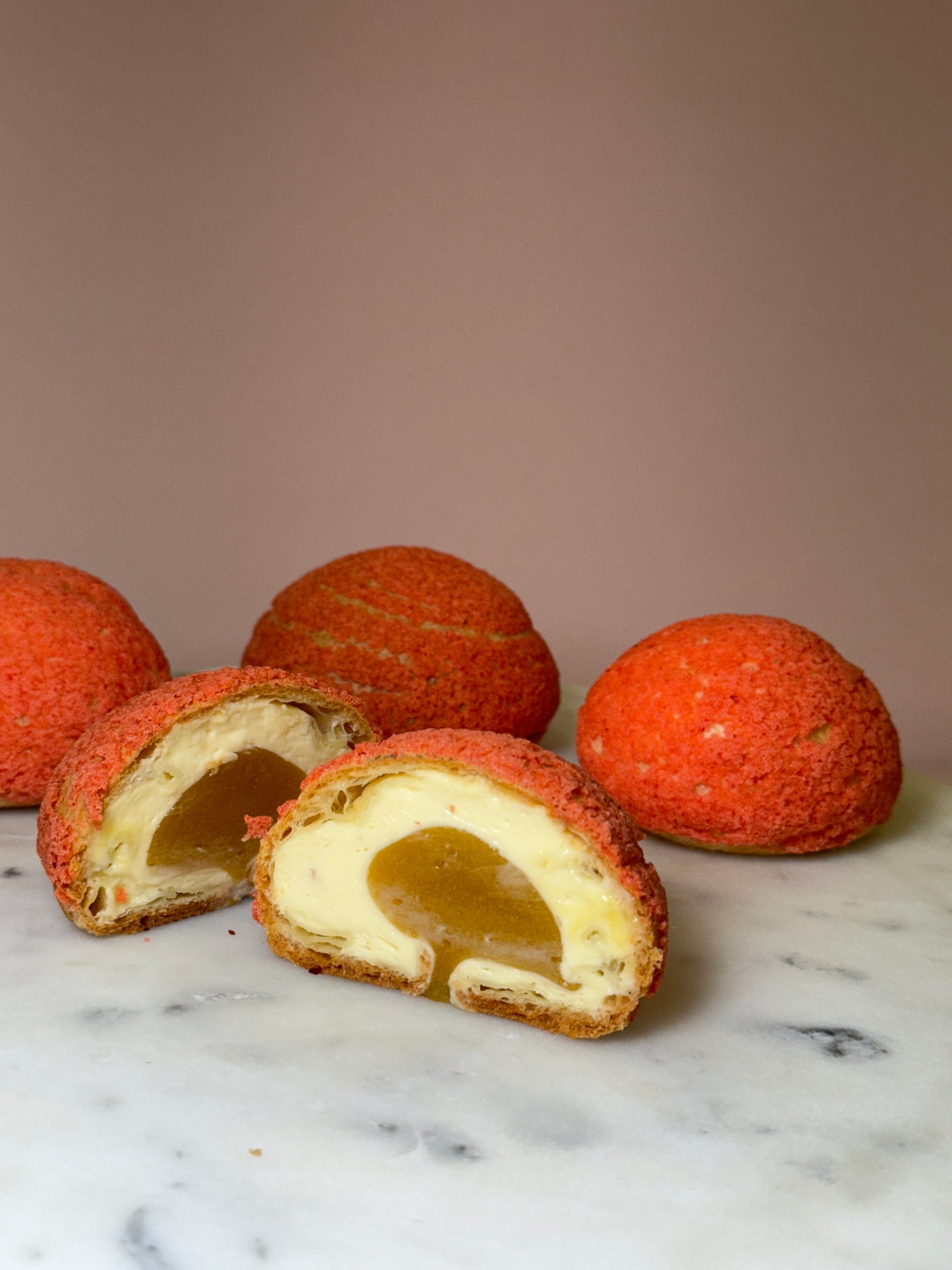 Vanilla Mango Choux