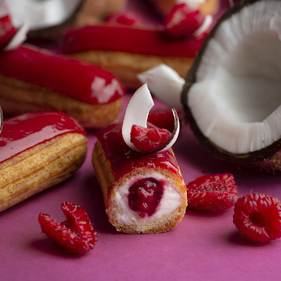 COCONUT RASPBERRY ECLAIR - XL SIZE