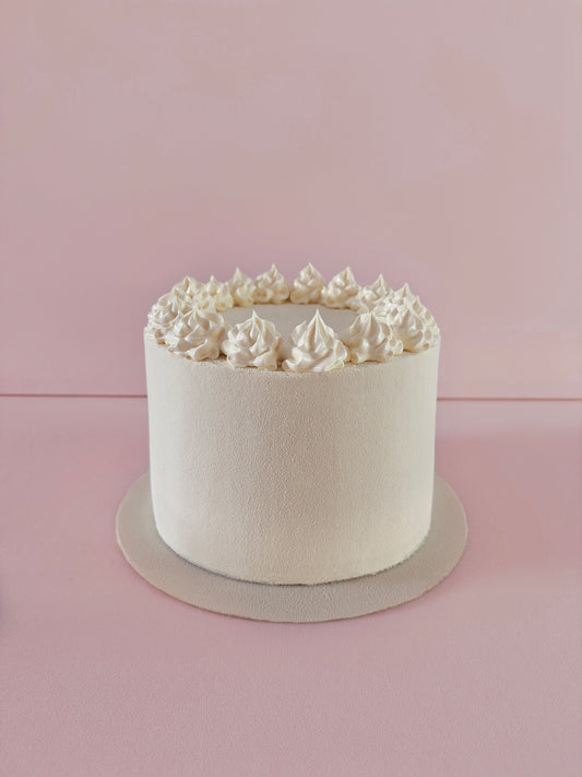 BERRY VELVET VERTICAL CAKE